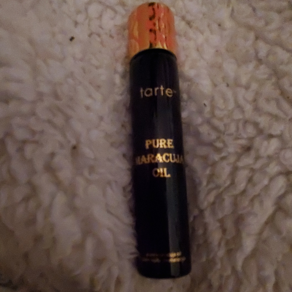 Pure maracuja oil roller